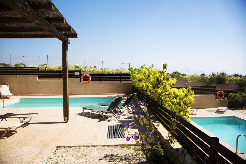 Gennadi Blue Sky Villas Экстерьер фото